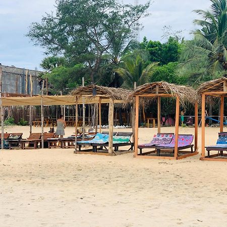 Breezy Beach Cabanas Arugam Bay Eksteriør billede